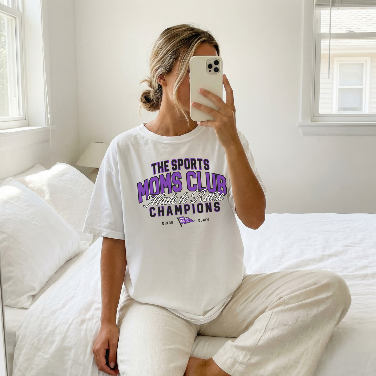 White oversized Sports Moms Club Dixon Dukes t-shirt mirror selfie casual outfit