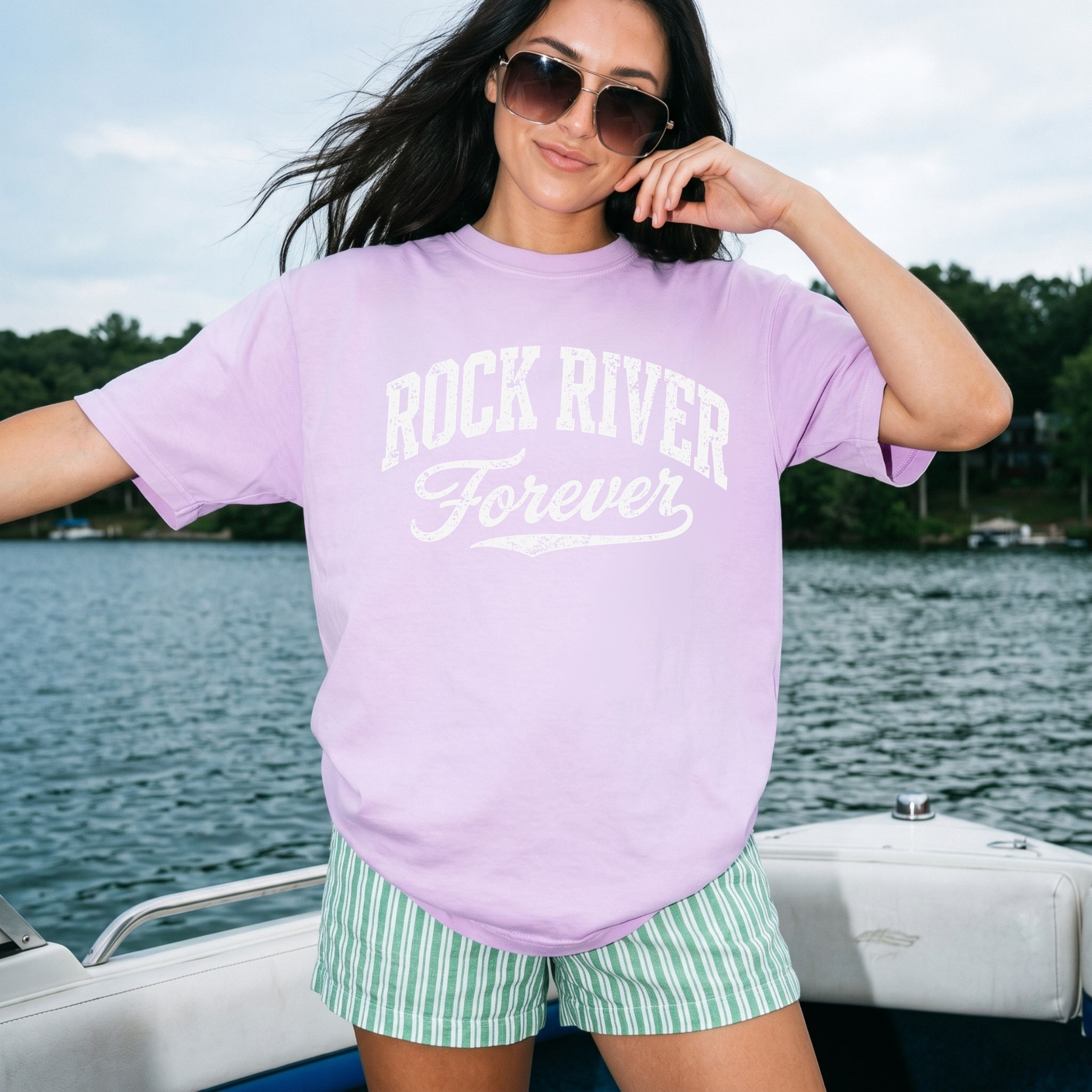 orchid comfort colors graphic tee river life outfit women