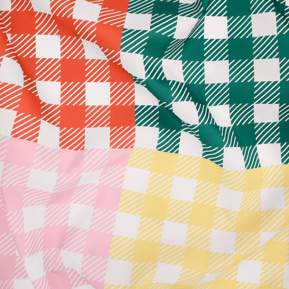 9x4 ft washable camp bride picnic table cover with colorful gingham pattern